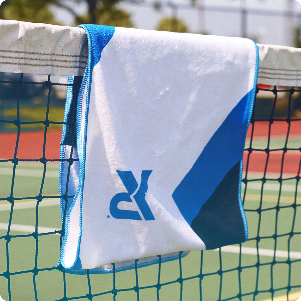 Pro XR Hanging Towel