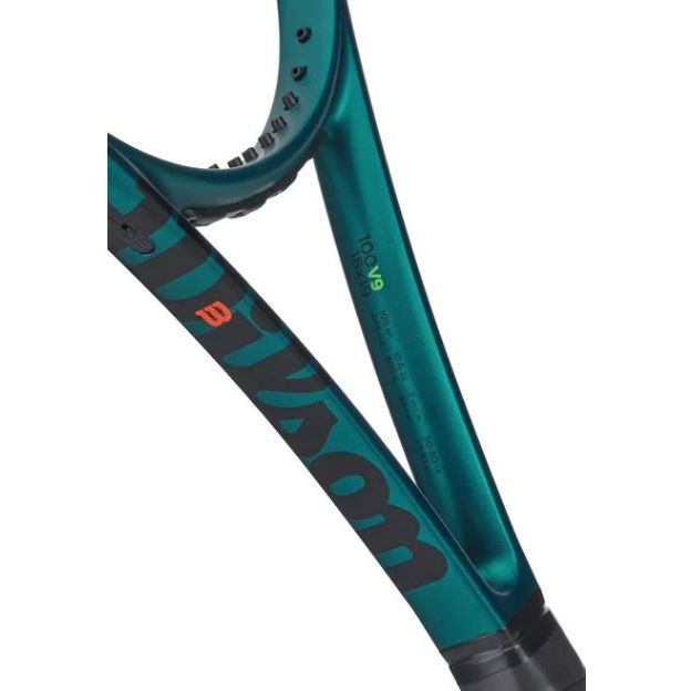 Wilson Blade 100 v9 (16x19)